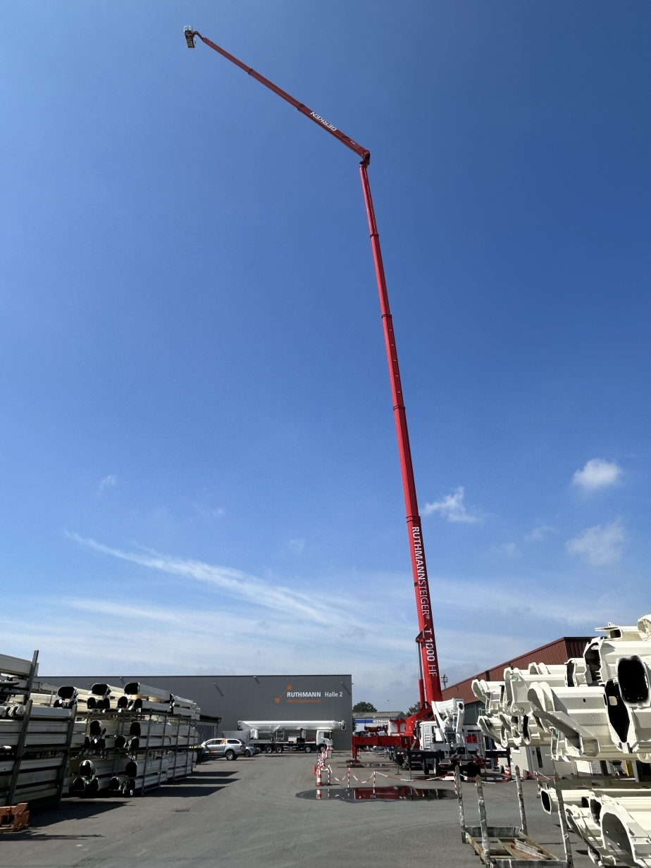 RUTHMANN STEIGER T 1000 HF ausgefahren