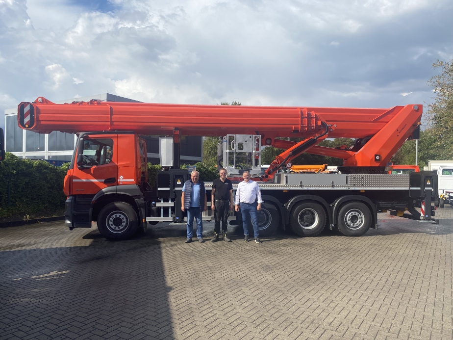 Die Firma Hundrup freut sich über den neuen STEIGER T 700 HF